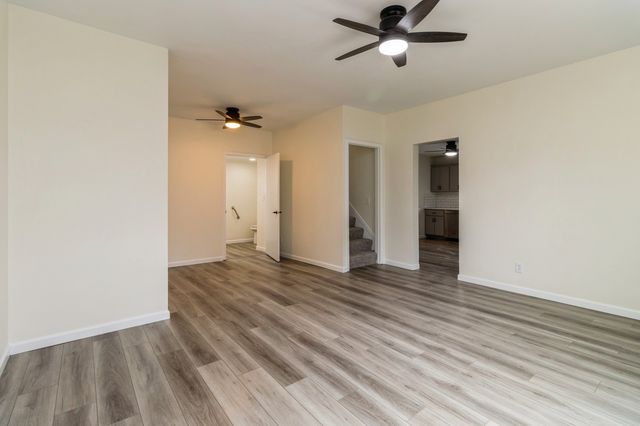 207 N 3rd Street, Montezuma, IA 50171