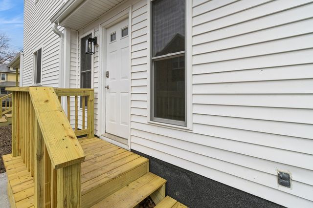 207 N 3rd Street, Montezuma, IA 50171