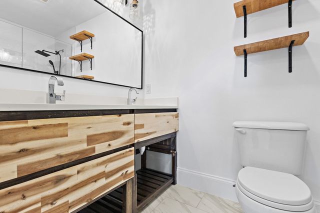 138 Trenton 1, Boston, MA 02128