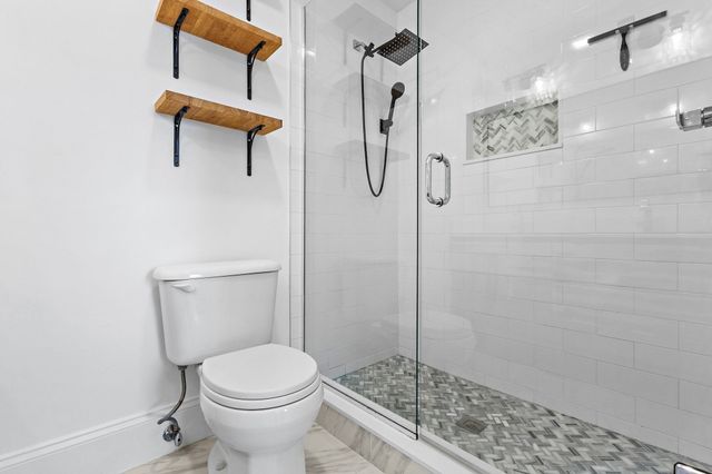 138 Trenton 1, Boston, MA 02128