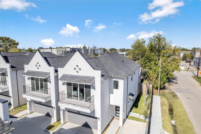 5908 St Augustine Street B, Houston, TX 77021