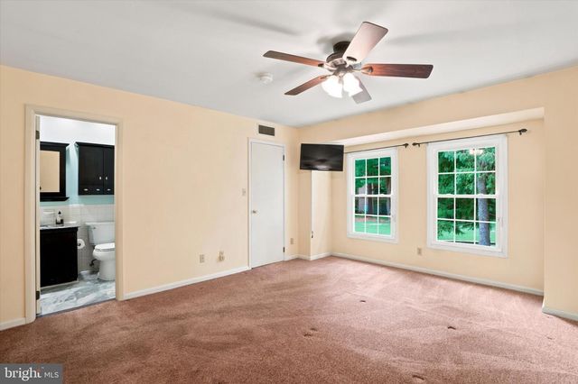 18 MEDINAH DR, Reading, PA 19607