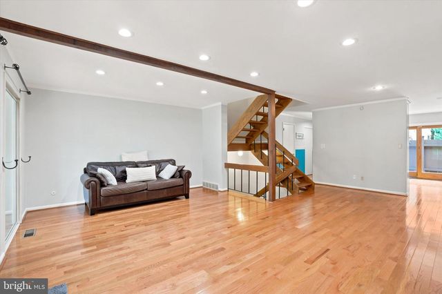 18 MEDINAH DR, Reading, PA 19607