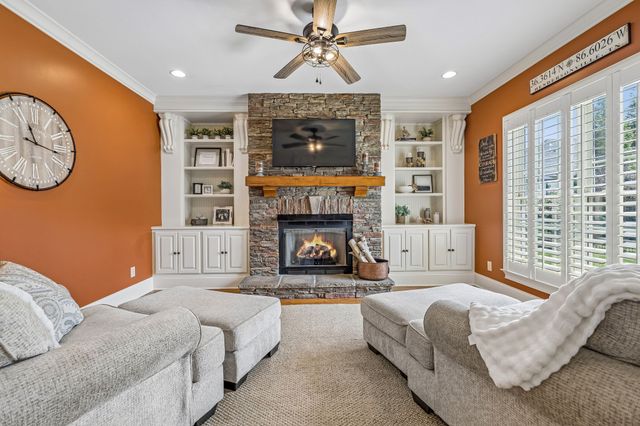 1023 Gadwall Cir, Hendersonville, TN 37075