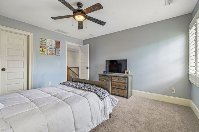 1023 Gadwall Cir, Hendersonville, TN 37075