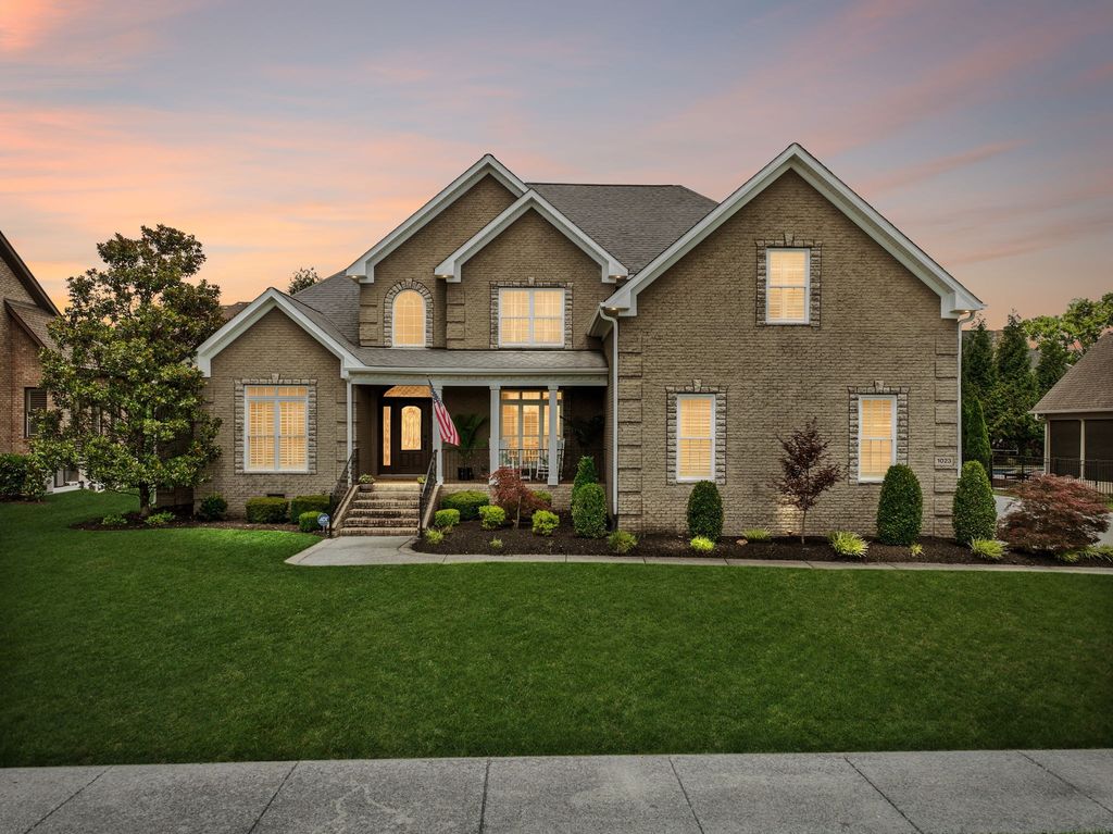 1023 Gadwall Cir, Hendersonville, TN 37075