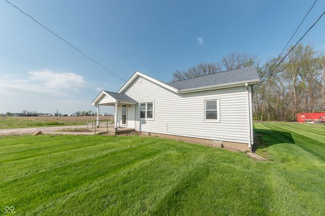 728 N 650 E, Columbus, IN 47203