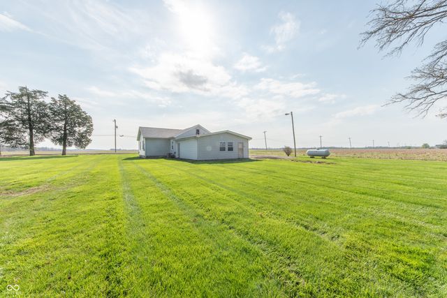 728 N 650 E, Columbus, IN 47203