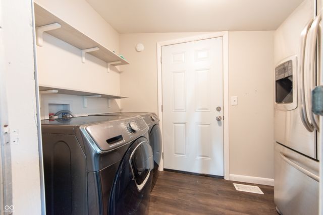 728 N 650 E, Columbus, IN 47203