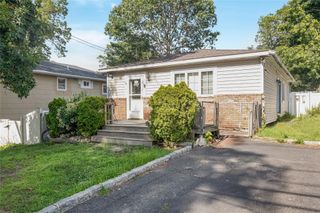 143 Belle Avenue, Ronkonkoma, NY 11779