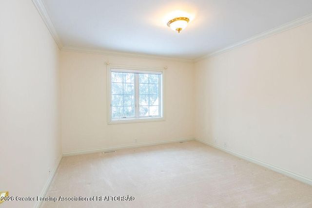 6445 Oakencliffe Lane, East Lansing, MI 48823