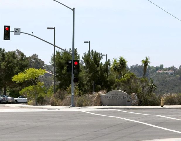 7220 Calle Cristobal 12, San Diego, CA 92126