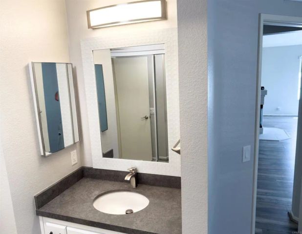 7220 Calle Cristobal 12, San Diego, CA 92126