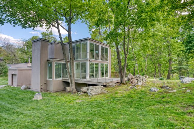 61 Indian Brook Road, Garrison, NY 10524