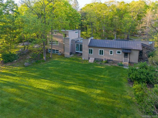 61 Indian Brook Road, Garrison, NY 10524
