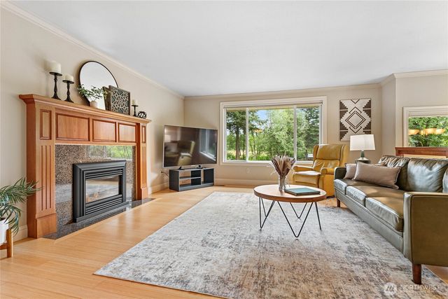6650 Kings Lane, Bellingham, WA 98226