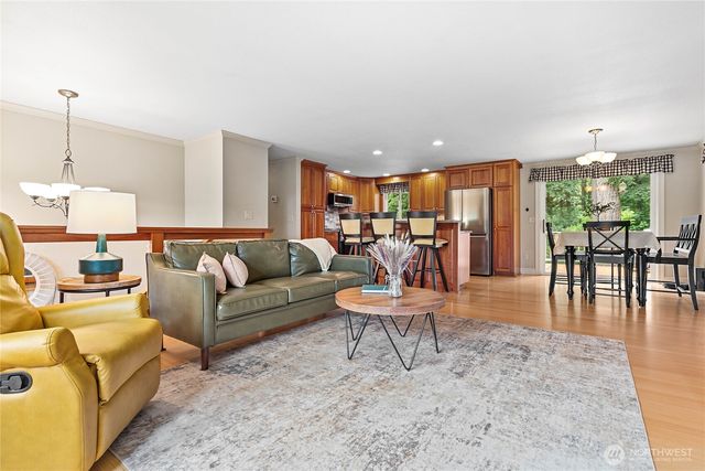 6650 Kings Lane, Bellingham, WA 98226
