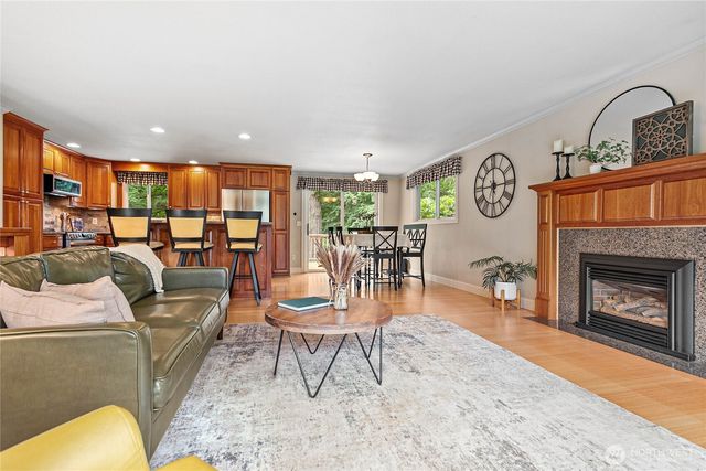 6650 Kings Lane, Bellingham, WA 98226