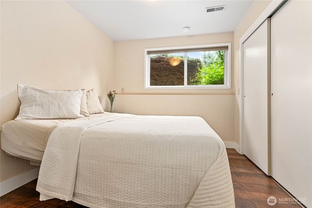 6650 Kings Lane, Bellingham, WA 98226