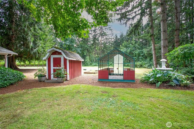 6650 Kings Lane, Bellingham, WA 98226