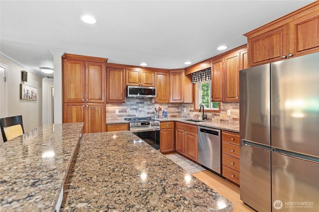 6650 Kings Lane, Bellingham, WA 98226