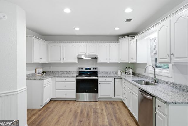 1029 Woodlawn Drive, Cleveland, GA 30528