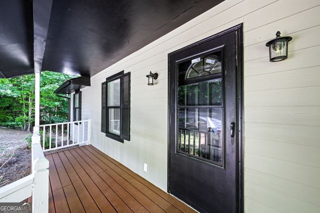 1029 Woodlawn Drive, Cleveland, GA 30528