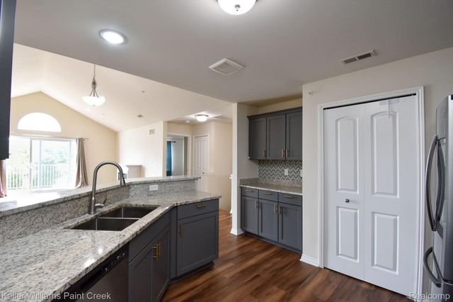 45478 Aragon Lane 52, Canton Charter Township, MI 48187