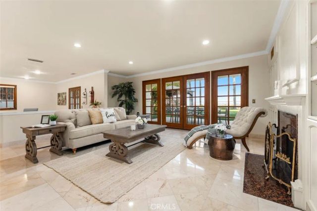 7 Sunpeak, Irvine, CA 92603