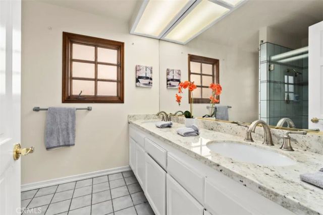 7 Sunpeak, Irvine, CA 92603