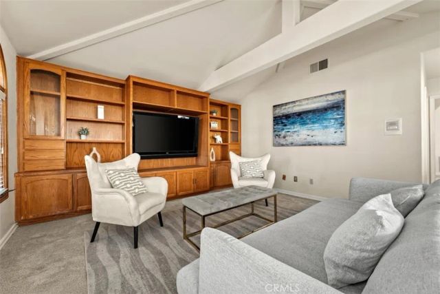 7 Sunpeak, Irvine, CA 92603