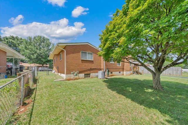 5531 Littleton RD, Roanoke, VA 24012