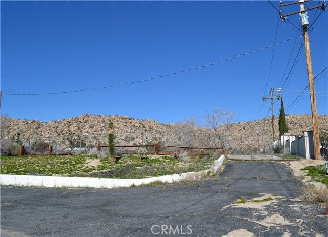 6845 Sage Avenue, Yucca Valley, CA 92284