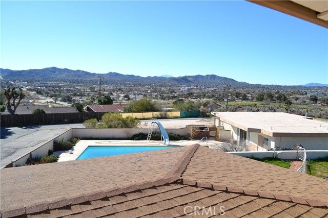 6845 Sage Avenue, Yucca Valley, CA 92284