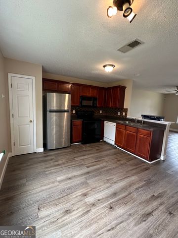 500 Jaclyn Circle, Mcdonough, GA 30253