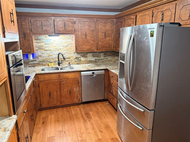 504 Loop Road, Quanah, TX 79252