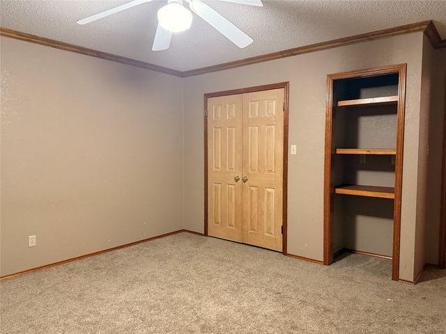 504 Loop Road, Quanah, TX 79252