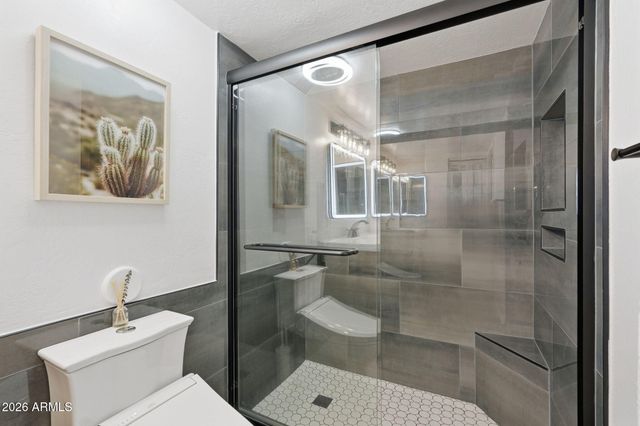 1207 E NORTHSHORE Drive 136, Tempe, AZ 85283