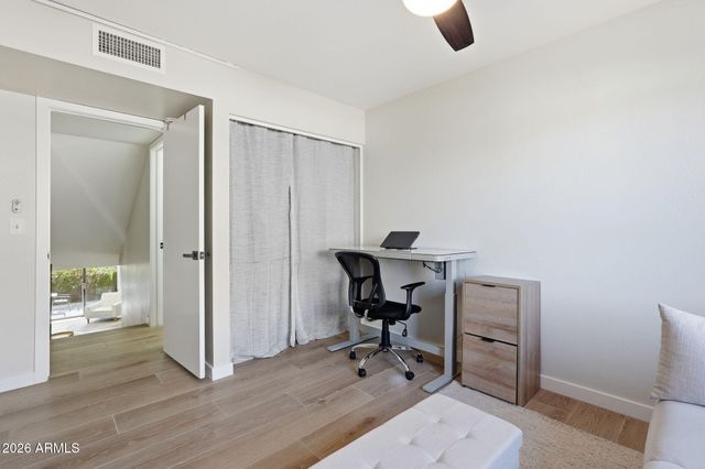 1207 E NORTHSHORE Drive 136, Tempe, AZ 85283