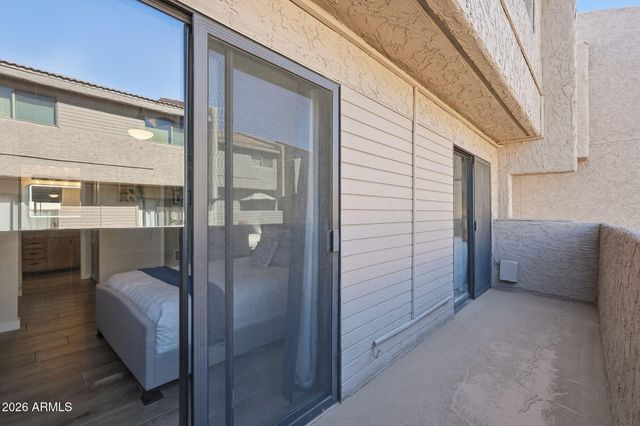 1207 E NORTHSHORE Drive 136, Tempe, AZ 85283