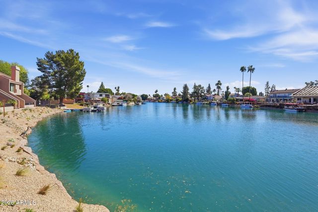 1207 E NORTHSHORE Drive 136, Tempe, AZ 85283