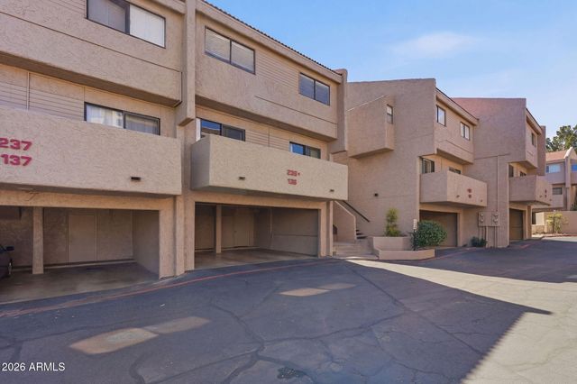 1207 E NORTHSHORE Drive 136, Tempe, AZ 85283