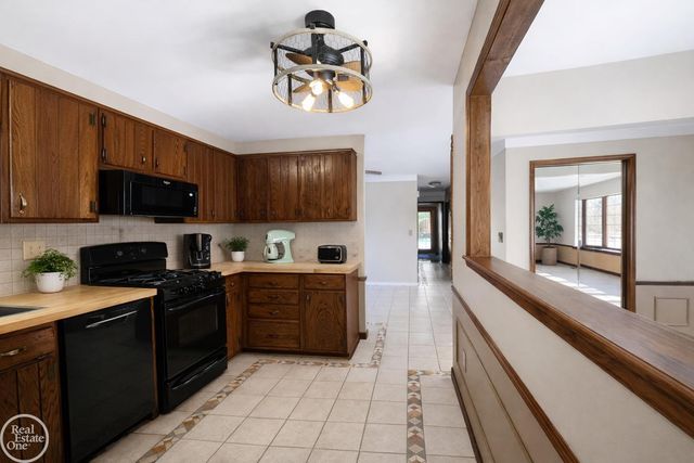 29750 Riverside Bay Court, Harrison Twp, MI 48045