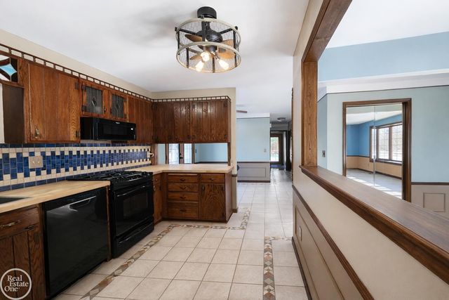 29750 Riverside Bay Court, Harrison Twp, MI 48045