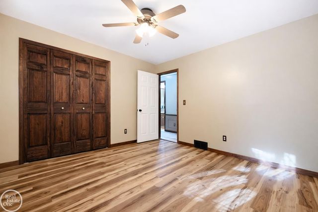 29750 Riverside Bay Court, Harrison Twp, MI 48045