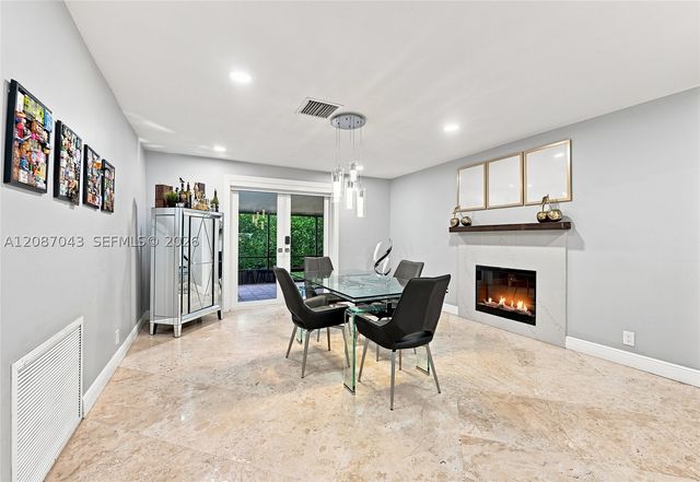 13402 SW 29th St, Davie, FL 33330