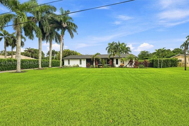 13402 SW 29th St, Davie, FL 33330