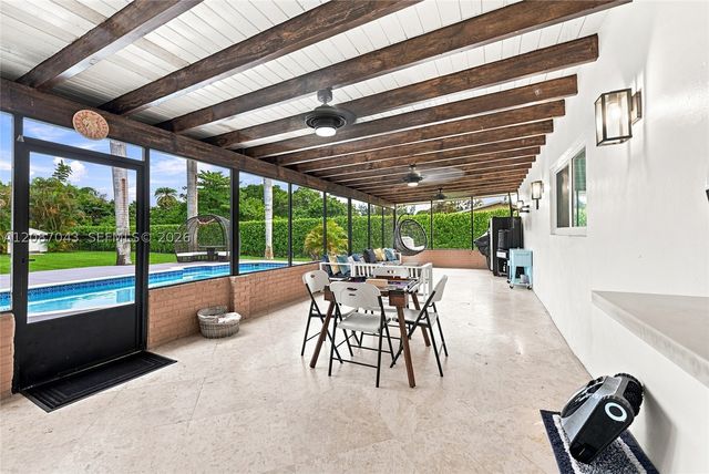 13402 SW 29th St, Davie, FL 33330