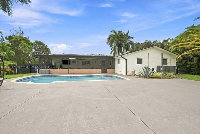 13402 SW 29th St, Davie, FL 33330