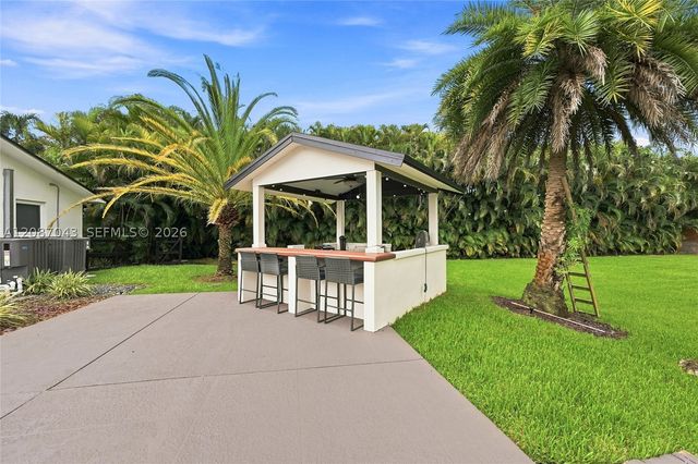 13402 SW 29th St, Davie, FL 33330